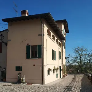  Appartement Sunrise In The Castle Italie