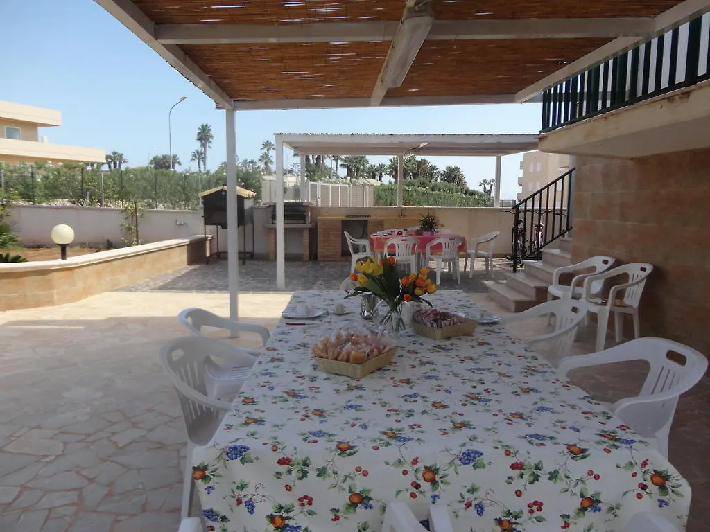 Frühstückspension Bed and Breakfast Punta Di Mola Marina di Ragusa Italien