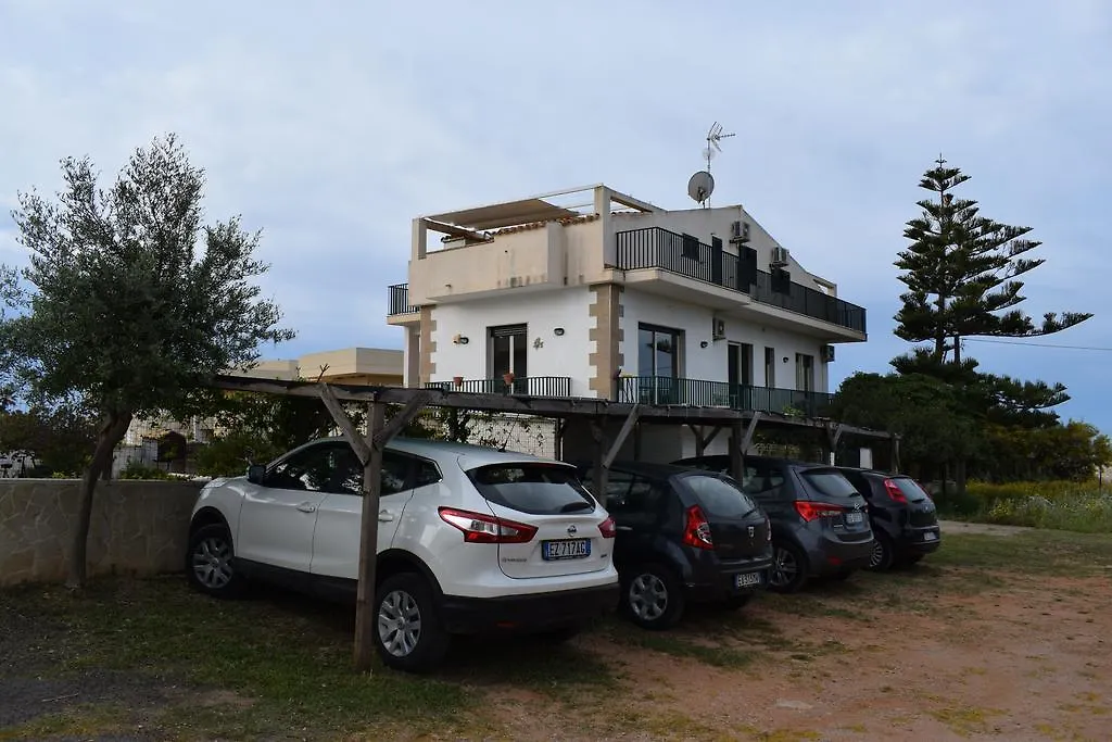 Bed and Breakfast Punta Di Mola Marina di Ragusa Frühstückspension